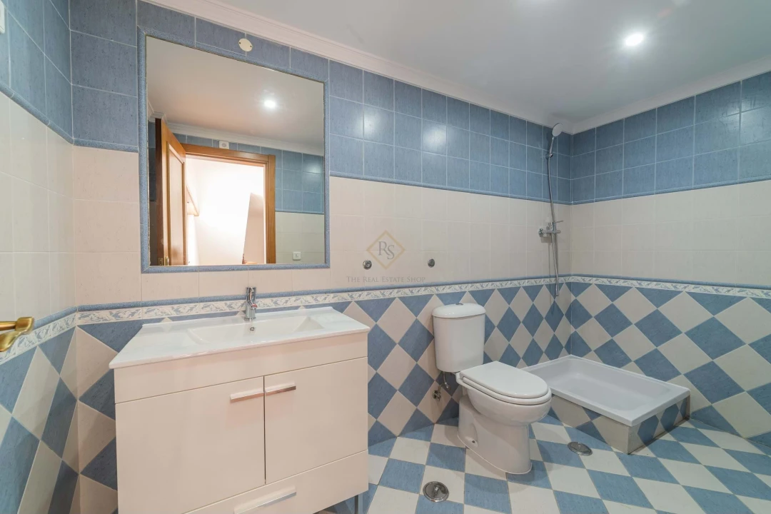 Moradia T4 para Venda em Sesimbra (Castelo) Foto 26