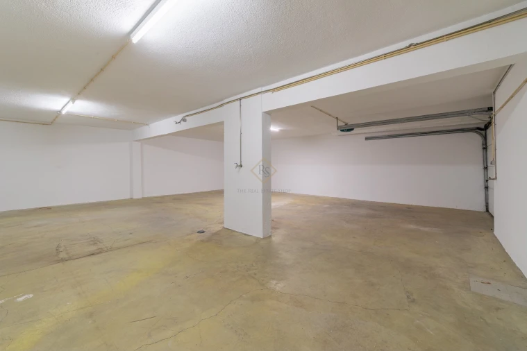 Moradia T4 para Venda em Sesimbra (Castelo) Foto 41