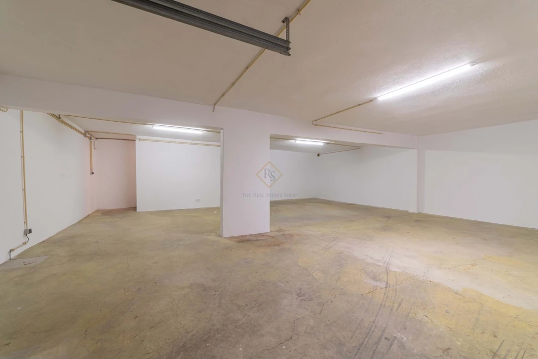 Moradia T4 para Venda em Sesimbra (Castelo) Foto 42