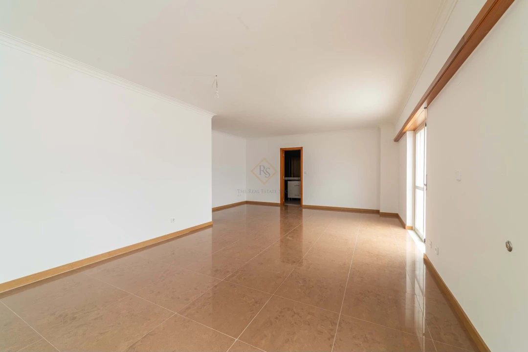 Moradia T4 para Venda em Sesimbra (Castelo) Foto 31