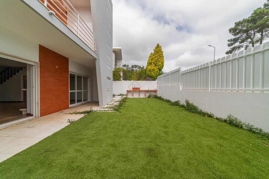 Moradia T4 para Venda em Sesimbra (Castelo) Foto 44