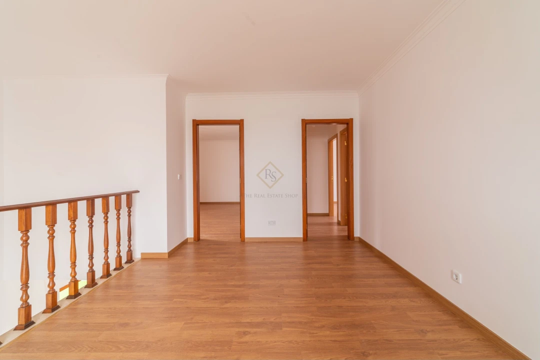 Moradia T4 para Venda em Sesimbra (Castelo) Foto 13