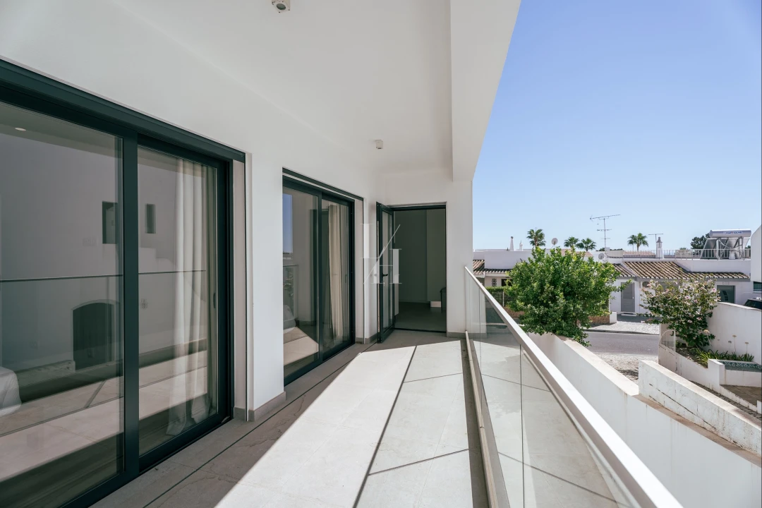 Apartamento T3 para Venda em Albufeira e Olhos de Água Foto 18