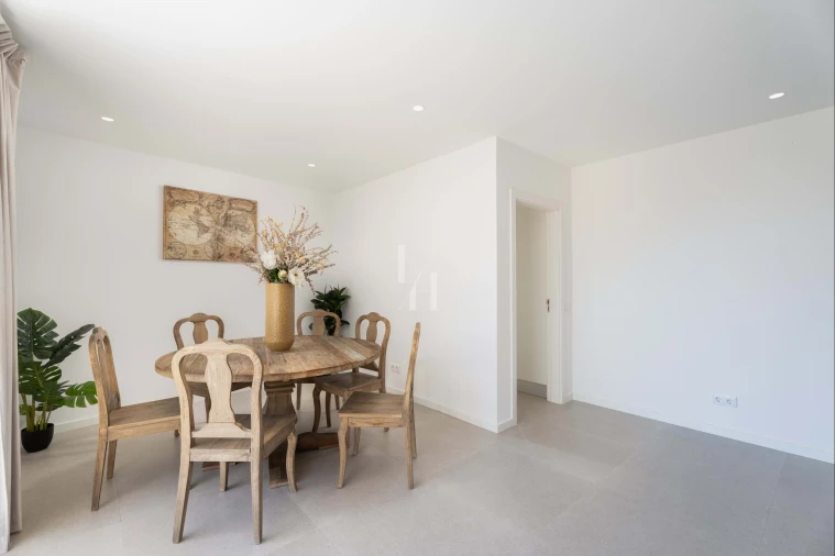 Apartamento T3 para Venda em Albufeira e Olhos de Água Foto 2