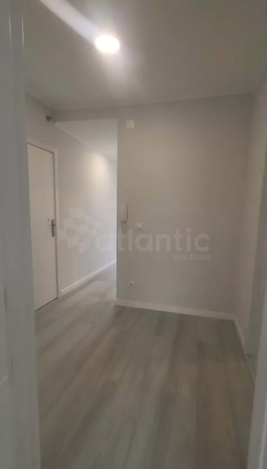 Apartamento T2 para Venda em Porto Salvo Foto 15