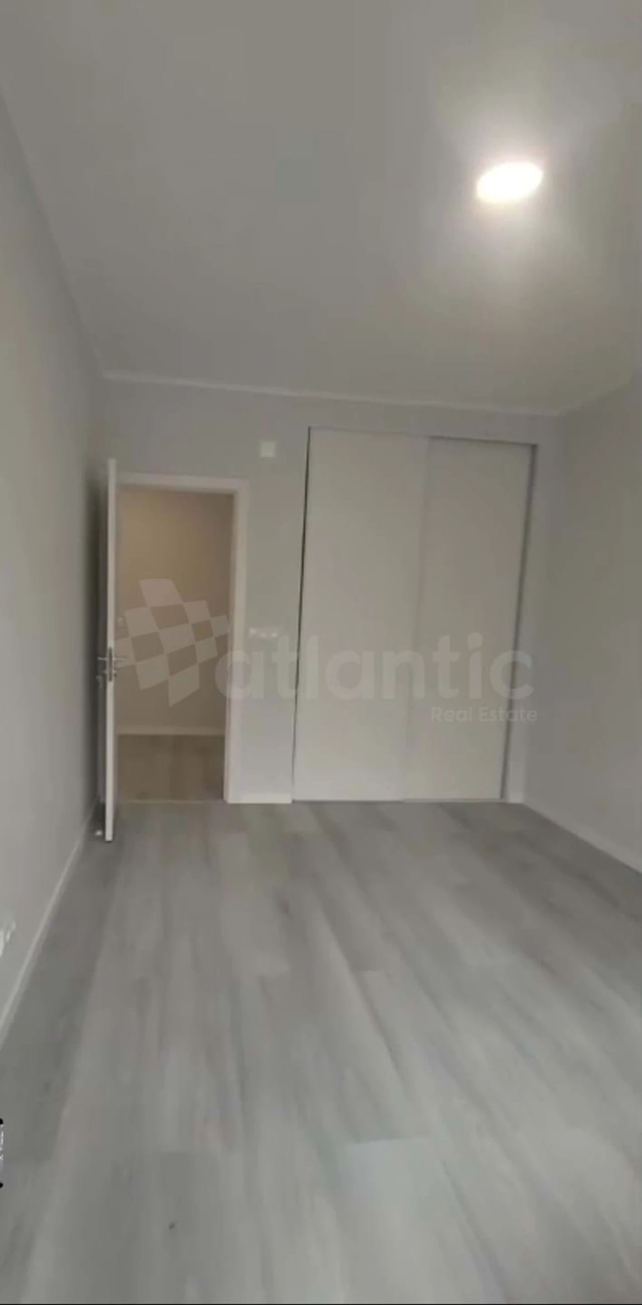 Apartamento T2 para Venda em Porto Salvo Foto 7