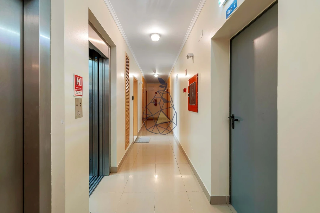 Apartamento T1 para Arrendamento em Portimão Foto 19