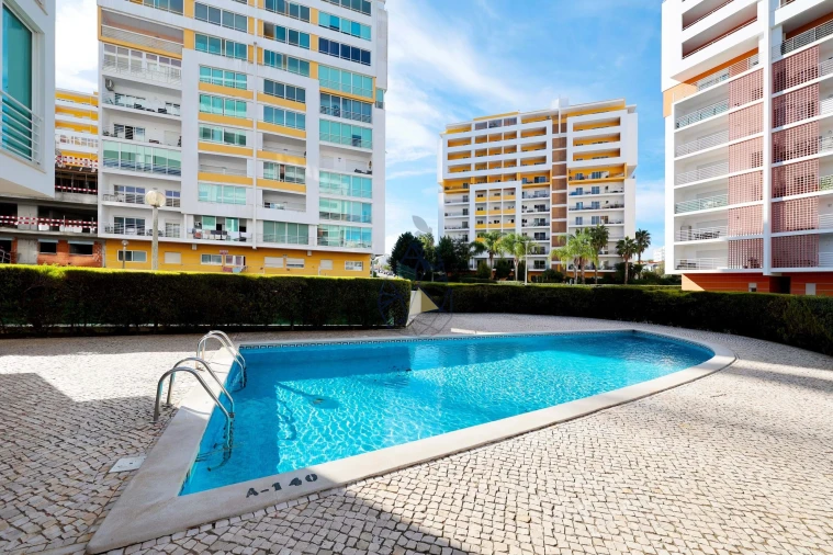 Apartamento T1 para Arrendamento em Portimão Foto 25