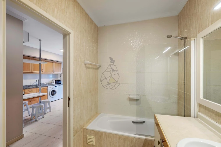 Apartamento T1 para Arrendamento em Portimão Foto 8