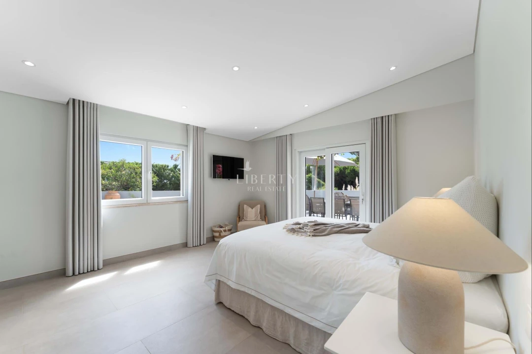 Moradia T4 para Venda em Almancil Planta 25