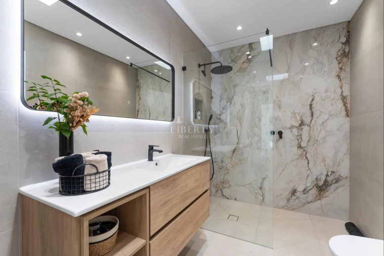 Moradia T4 para Venda em Almancil Planta 26