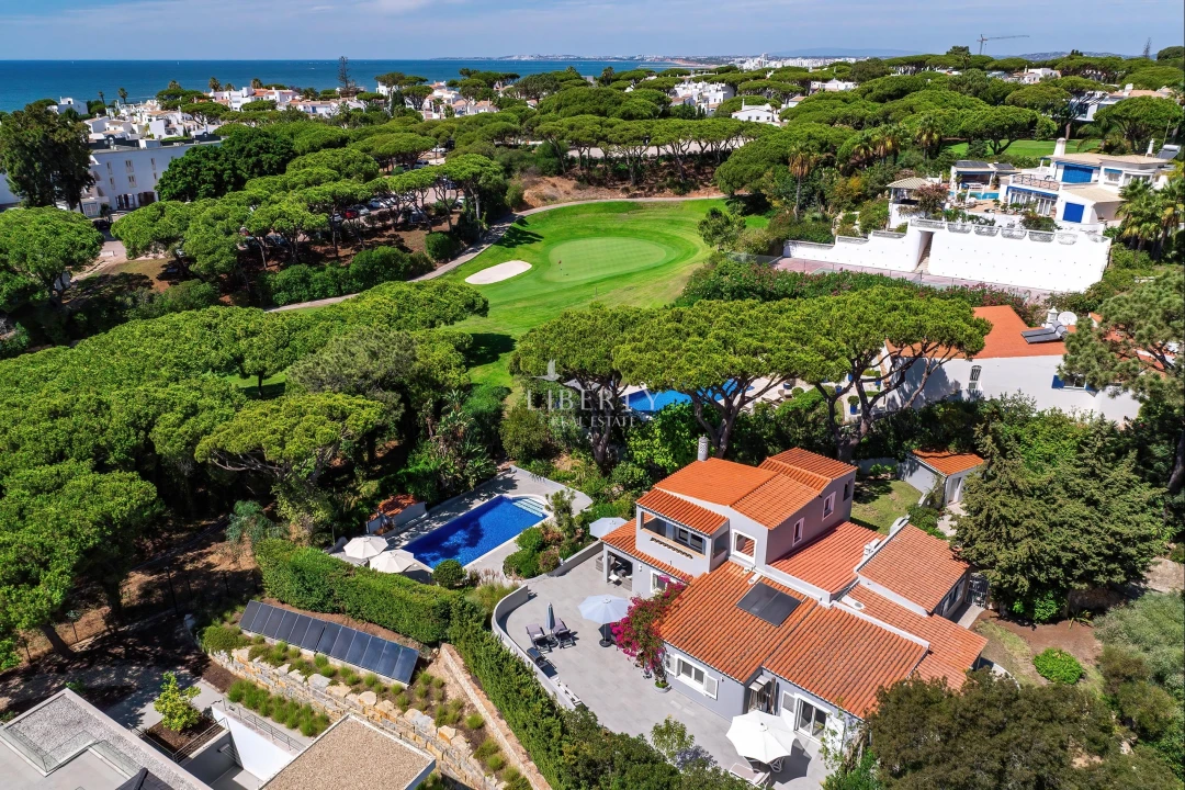 Moradia T4 para Venda em Almancil Planta 3