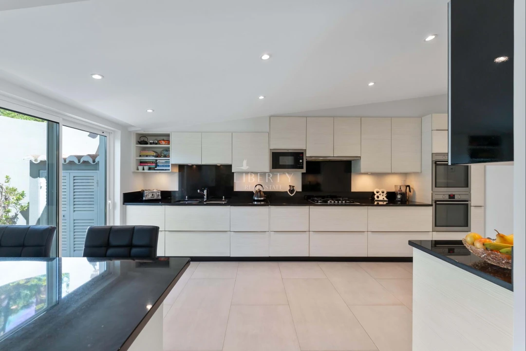 Moradia T4 para Venda em Almancil Planta 15