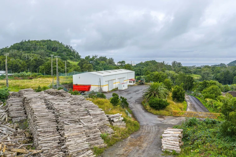 Armazém para Venda em Pico da Pedra Foto 12