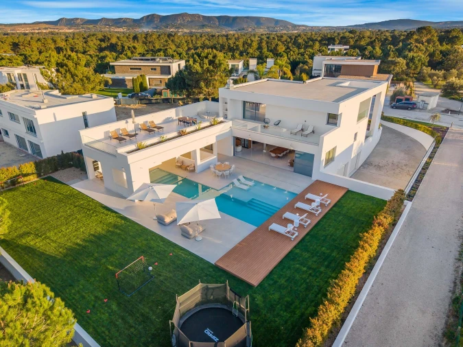 Moradia T6 para Venda em Quinta do Conde Foto 6