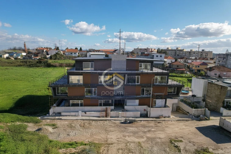 Apartamento T3 para Venda em Freamunde Foto 4