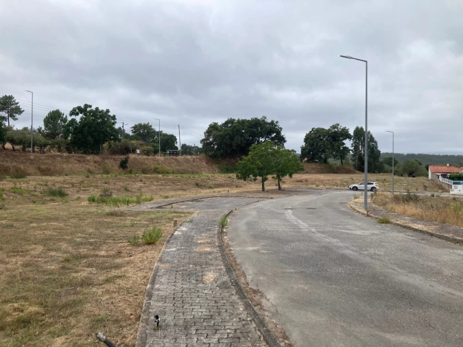 Terreno para Venda em Alcanede Foto 10