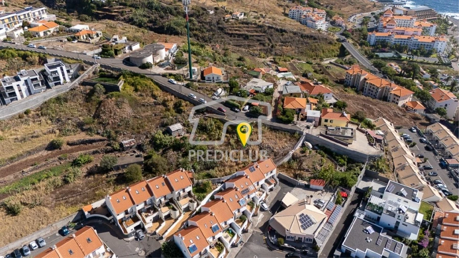 Terreno para Venda em Caniço Foto 9