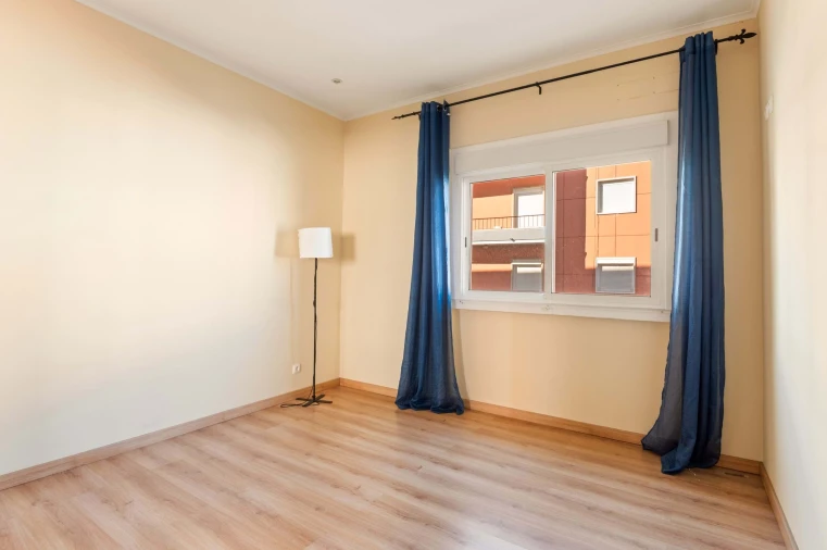 Apartamento T2 para Venda em Almada, Cova da Piedade, Pragal e Cacilhas Foto 16