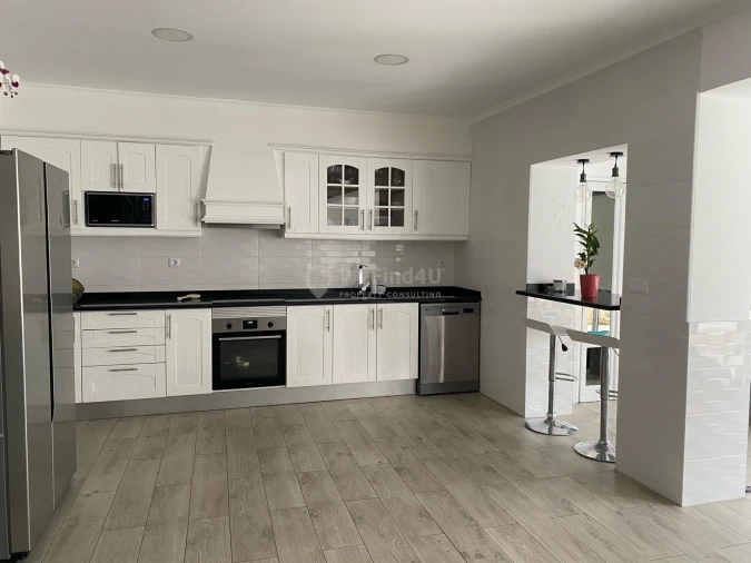 Moradia T3 para Venda em Baleizão Foto 6