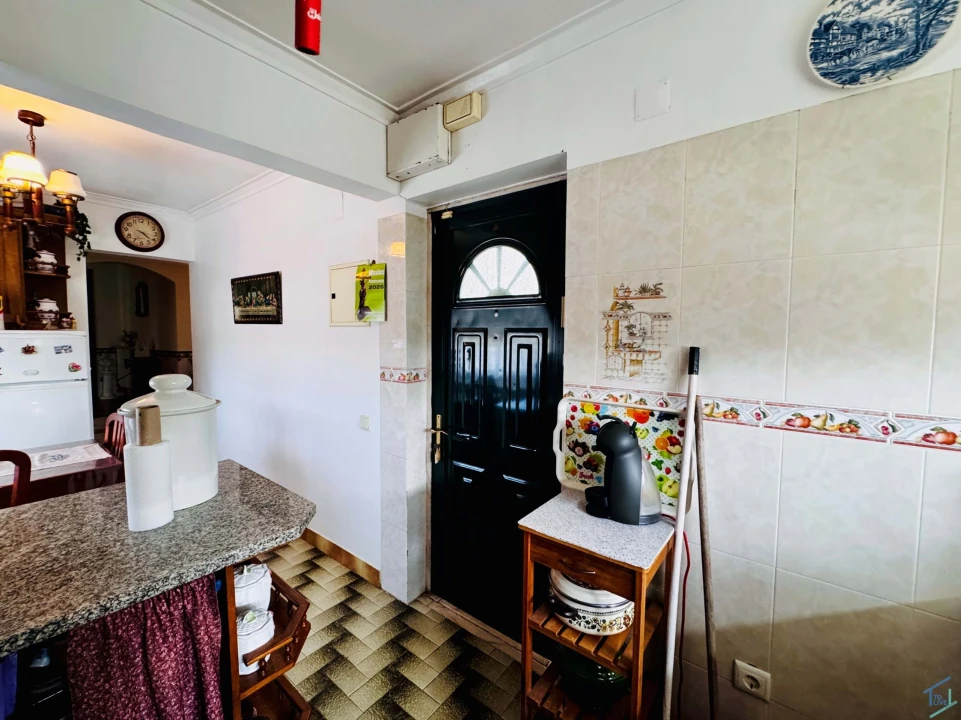 Moradia T5 para Venda em São Pedro de Tomar Foto 8