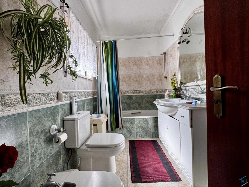 Moradia T5 para Venda em São Pedro de Tomar Foto 12