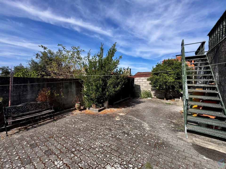 Moradia T5 para Venda em São Pedro de Tomar Foto 30