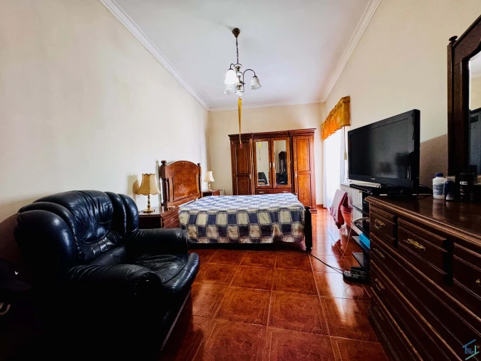 Moradia T5 para Venda em São Pedro de Tomar Foto 11