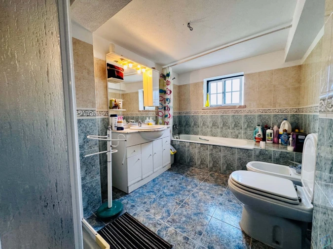 Moradia T5 para Venda em São Pedro de Tomar Foto 17