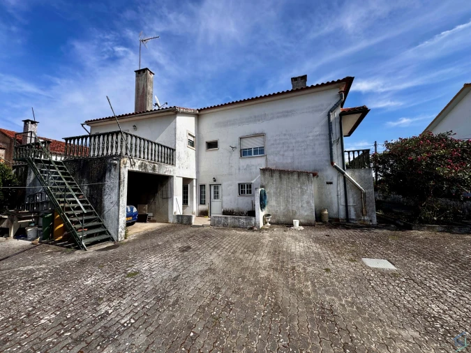 Moradia T5 para Venda em São Pedro de Tomar Foto 2