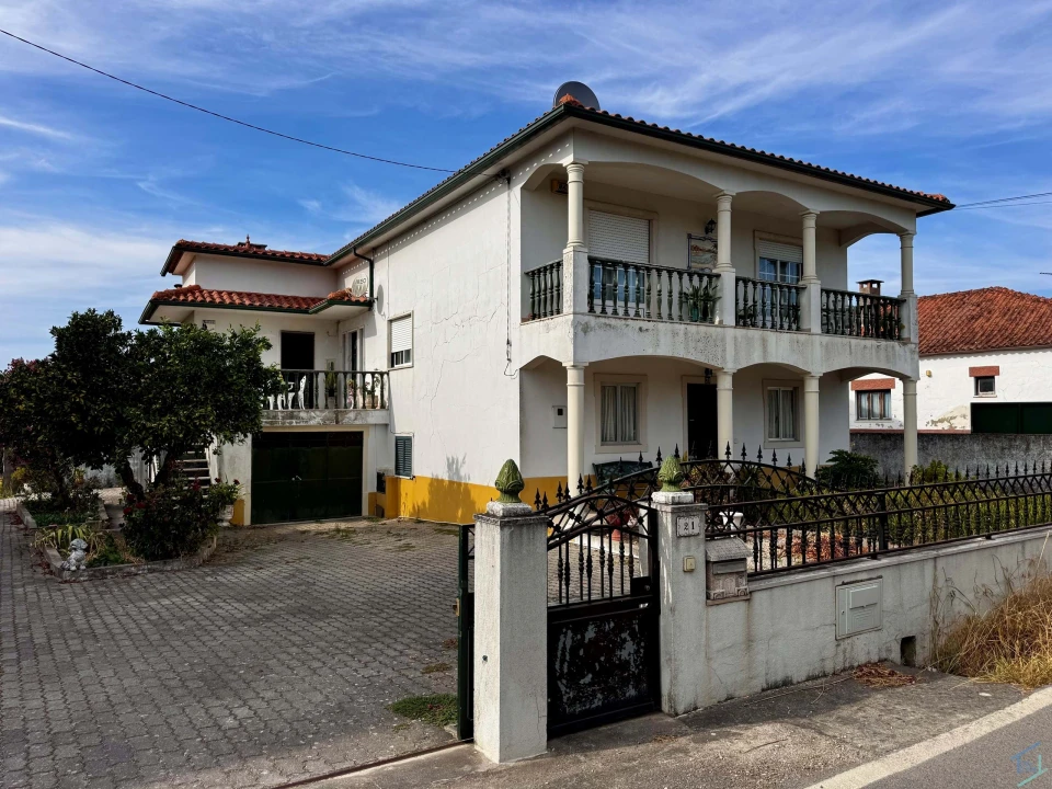 Moradia T5 para Venda em São Pedro de Tomar Foto 34