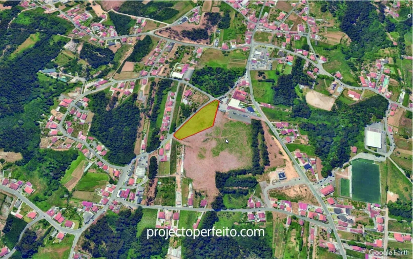 Terreno para Venda em Nogueira da Regedoura Foto 2