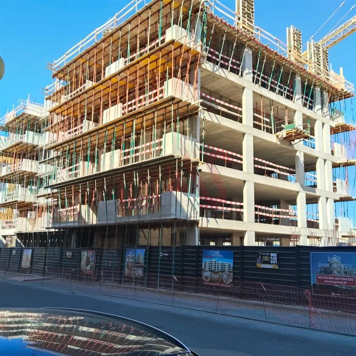 Apartamento T2 para Venda em Armação de Pera Foto 31