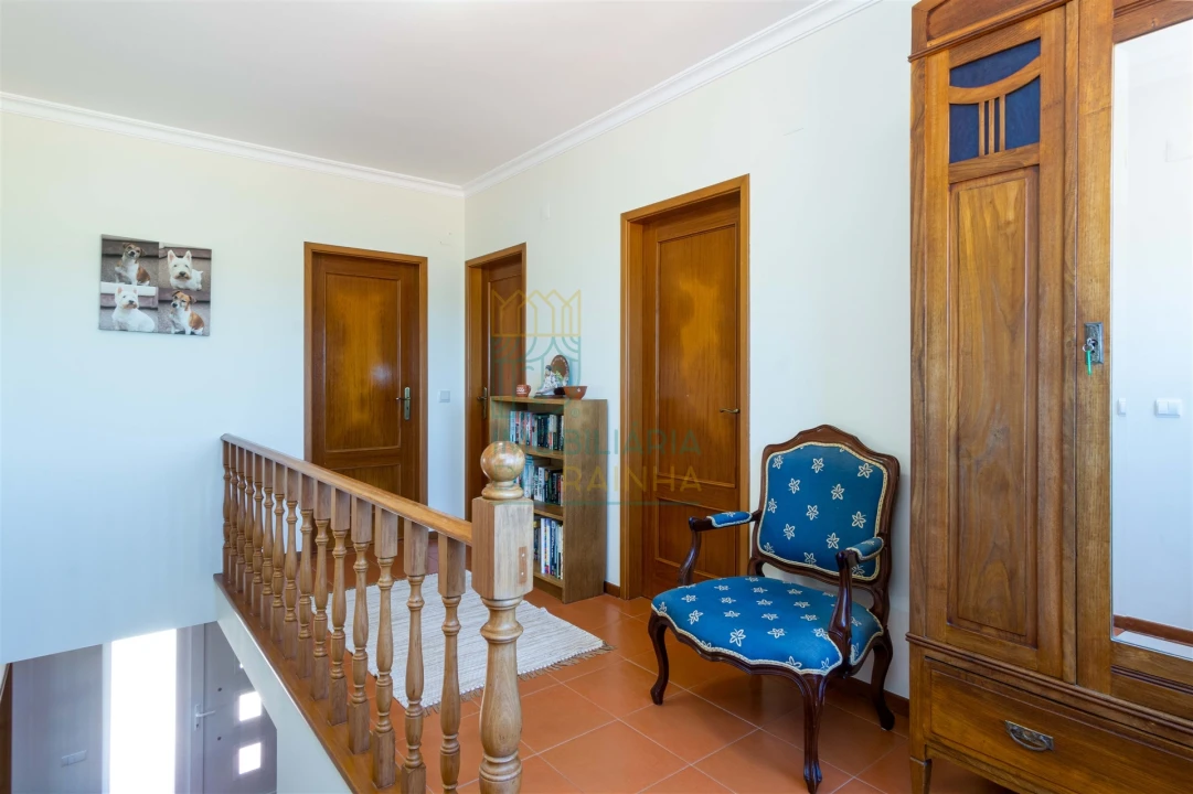 Moradia T4 para Venda em Tornada e Salir do Porto Foto 12