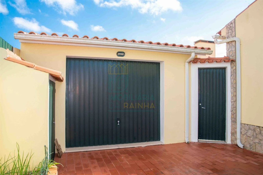 Moradia T4 para Venda em Tornada e Salir do Porto Foto 25