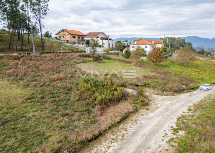 Terreno para Venda em Monsul Foto 2