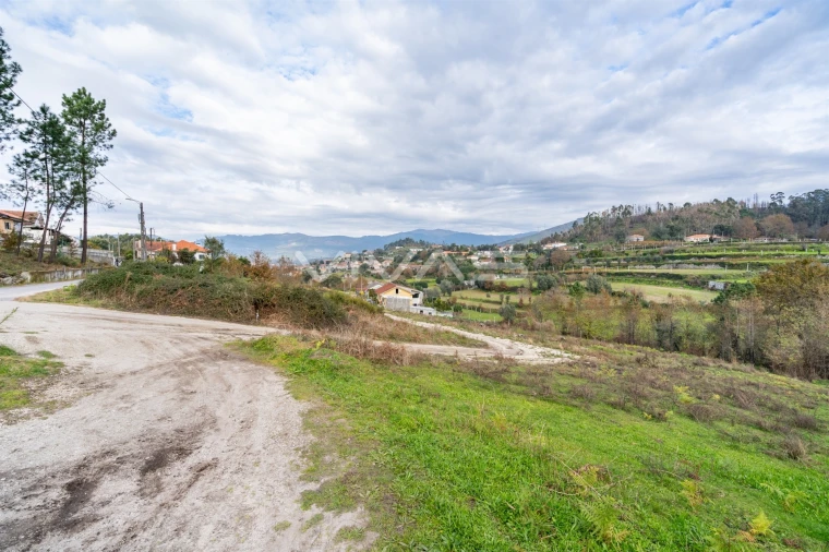 Terreno para Venda em Monsul Foto 18