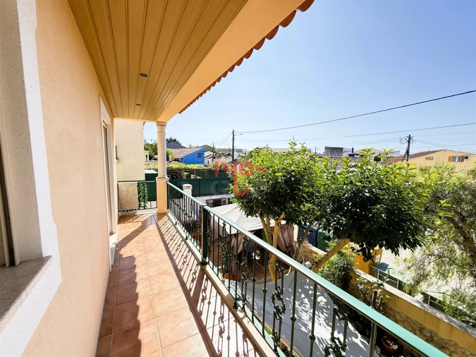 Moradia T5 para Venda em Roliça Foto 27