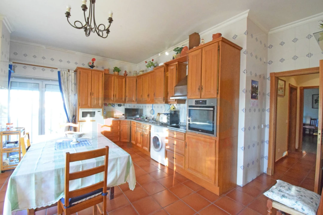 Apartamento T2 para Venda em Fundão, Valverde, Donas, A. Joanes, A. Nova Cabo Foto 9