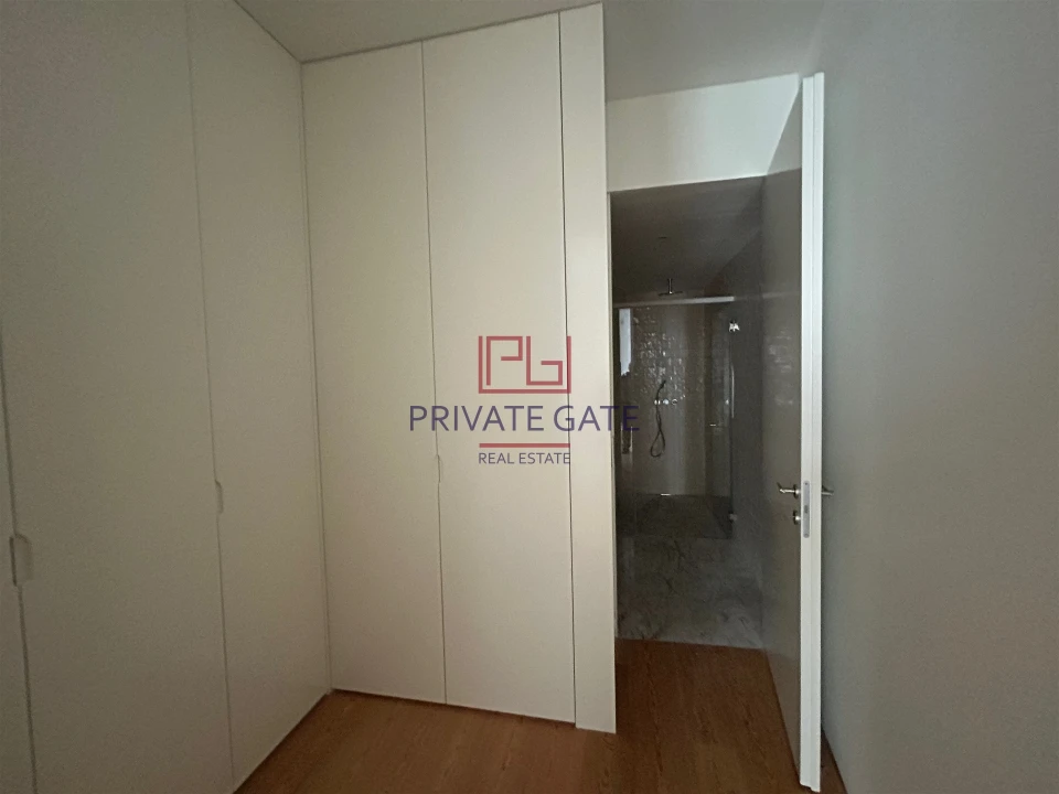 Apartamento T2 para Venda em Cedofeita, Santo Ildefonso, Sé, Miragaia, São Nicolau e Vitória Foto 7