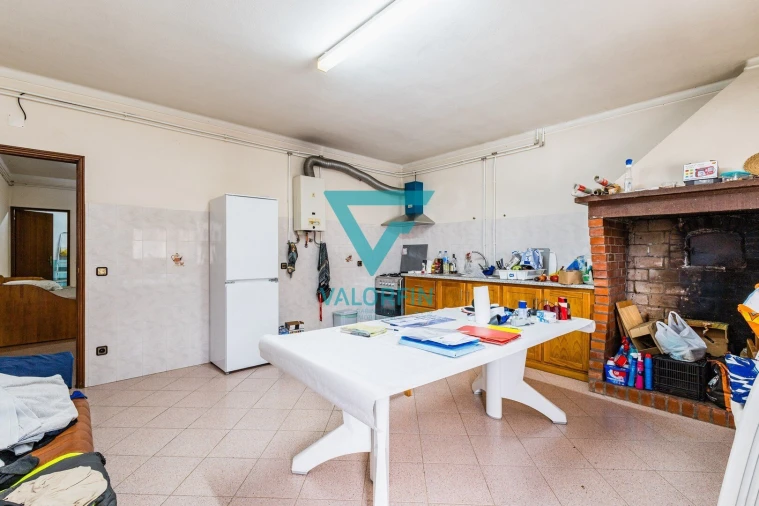 Moradia T3 para Venda em Carnide Foto 17