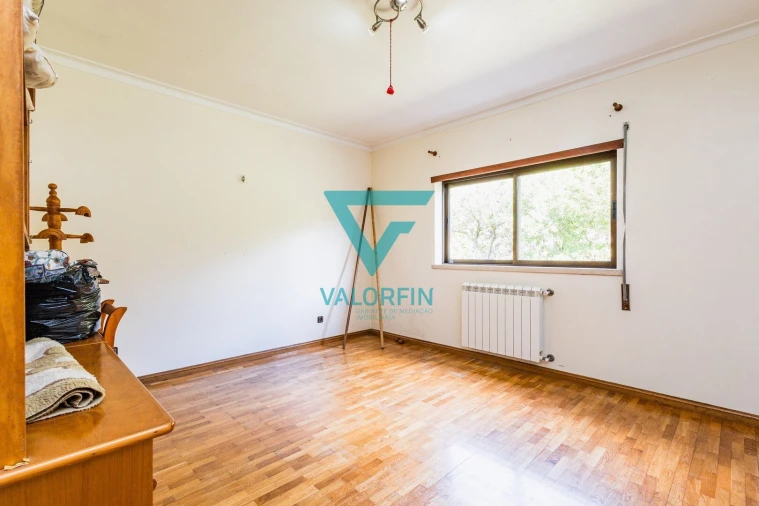 Moradia T3 para Venda em Carnide Foto 15