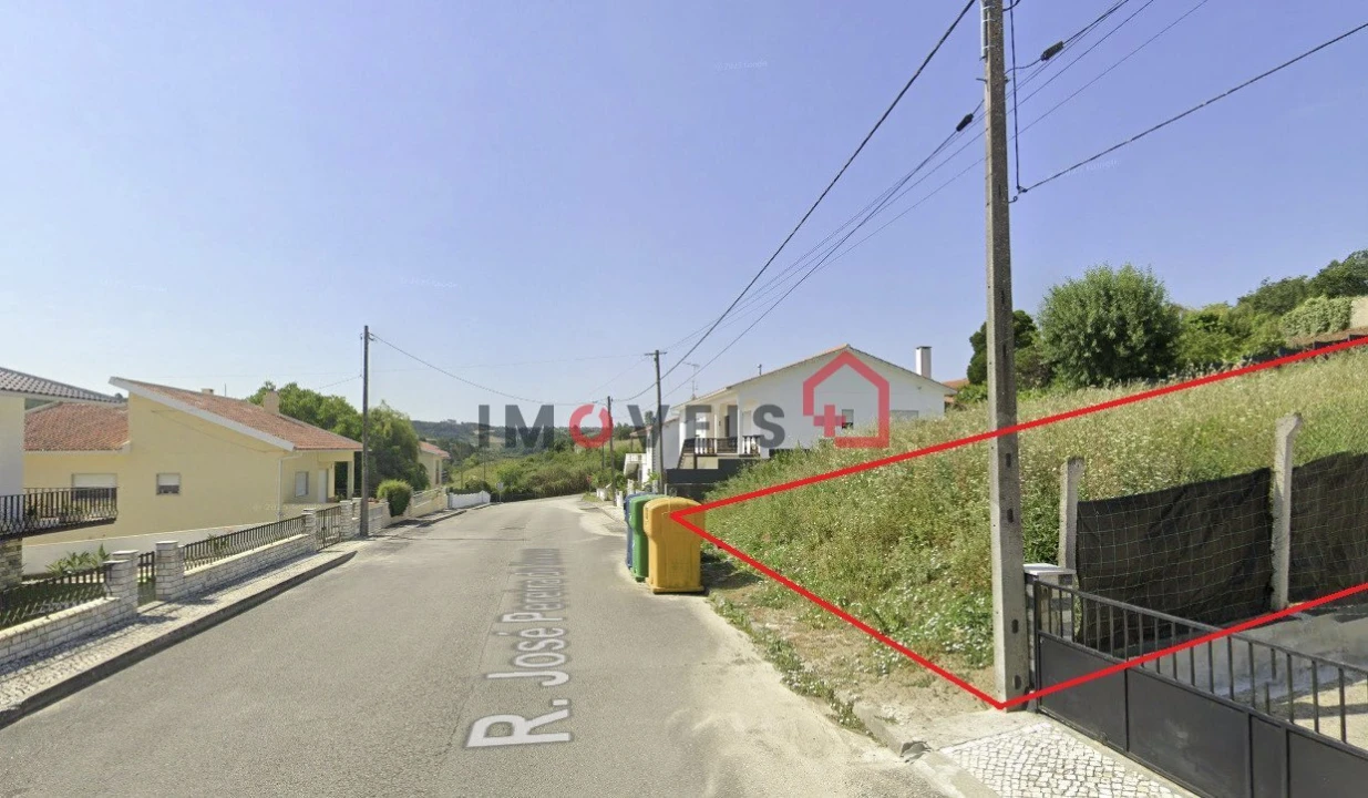 Terreno para Venda em Evora de Alcobaça Foto 2