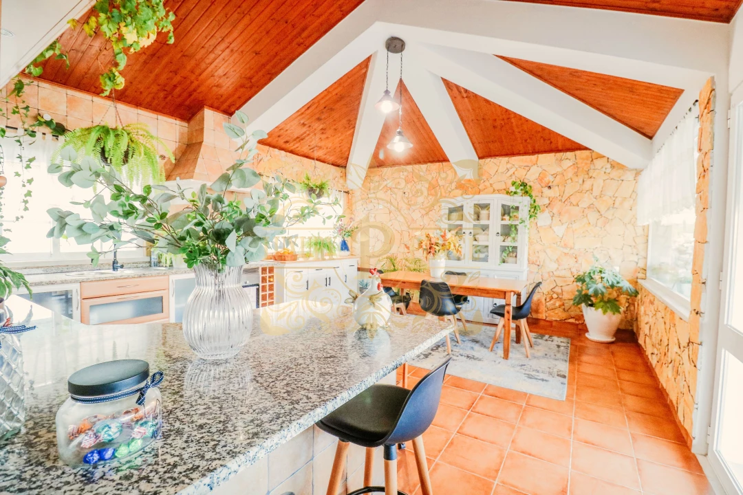 Quinta T2 para Venda em Sesimbra (Castelo) Foto 4