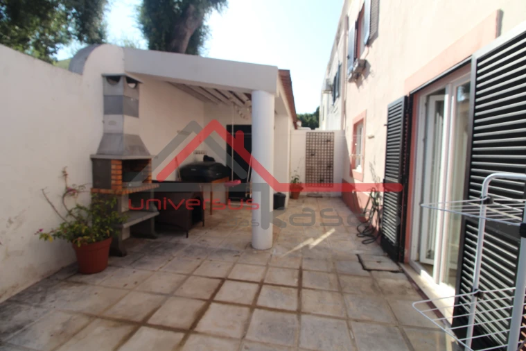 Moradia T4 para Venda em Quinta do Anjo Foto 18