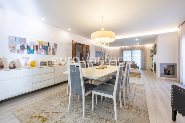 Moradia T4 para Venda em Maceira Foto 12