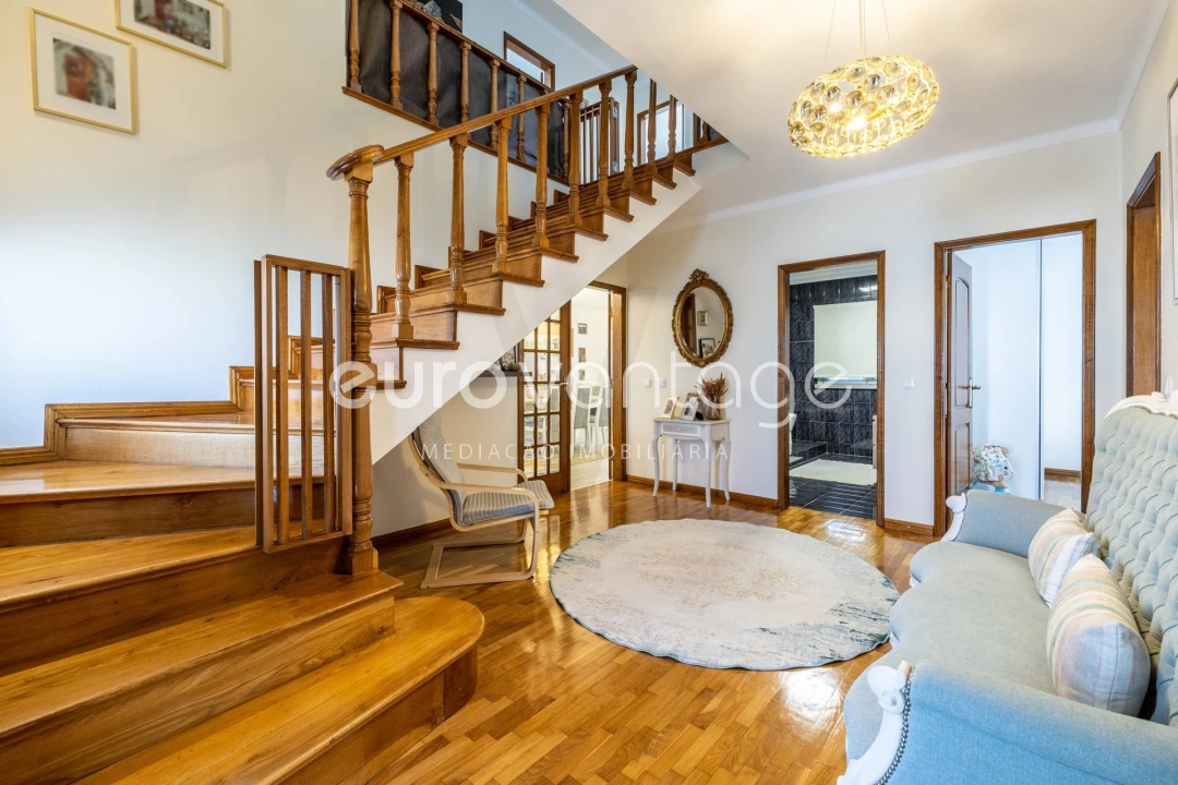 Moradia T4 para Venda em Maceira Foto 20