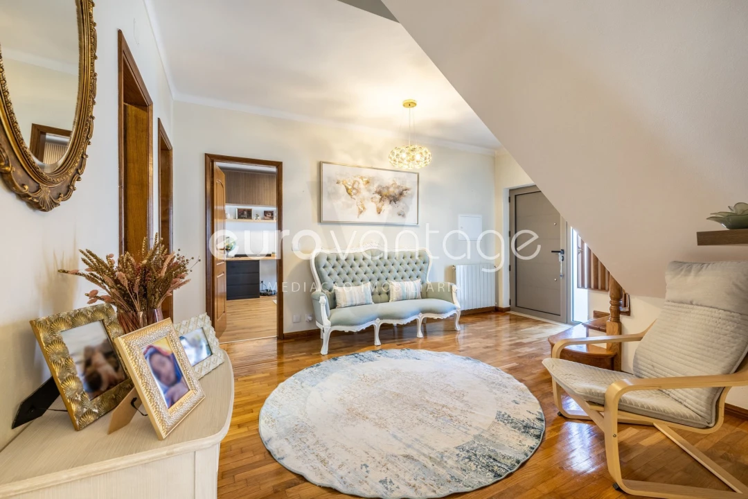 Moradia T4 para Venda em Maceira Foto 18