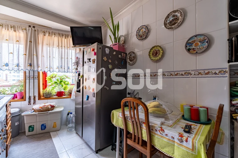 Apartamento T2 para Venda em Aguas Santas Foto 3