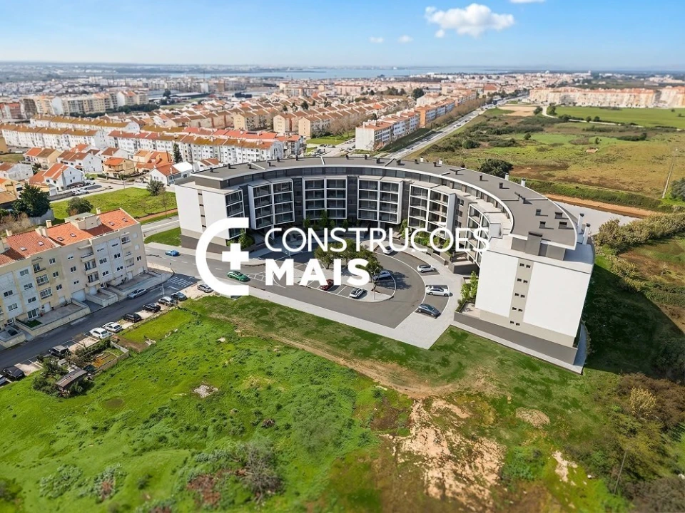 Apartamento T4 para Venda em Montijo e Afonsoeiro Foto 1
